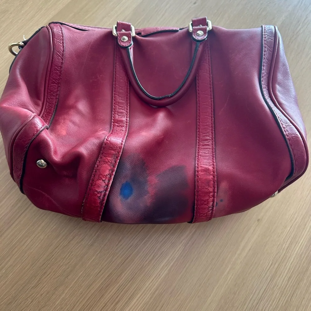 Red Gucci Boston Bag (Authentic but in Poor Condition) - Picture 3 of 11